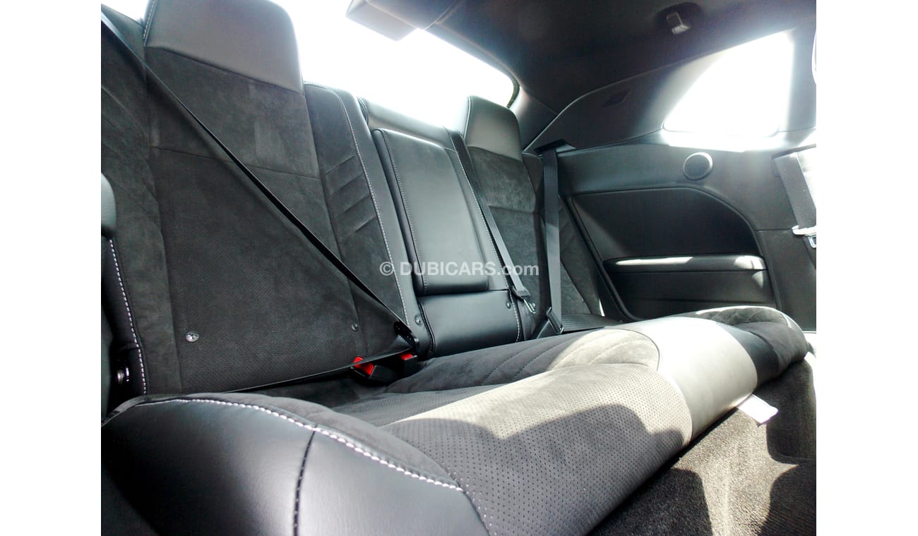 New Dodge Challenger 2015 SRT® 392 6.4Liter V8 SRT® HEMI