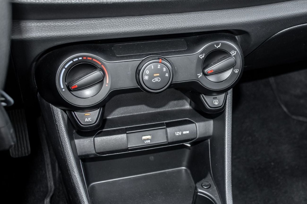 Kia Picanto EX