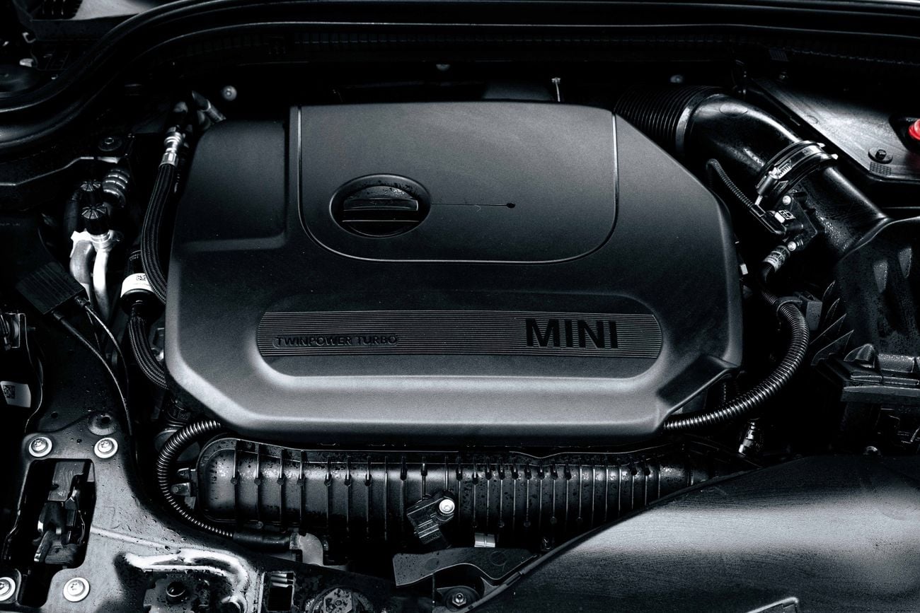 Mini Cooper Cooper S | 1,900 P.M | 0% Downpayment | Agency Warranty!