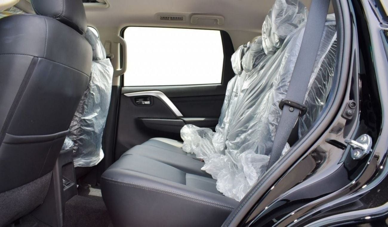 Mitsubishi Montero Brand New Mitsubishi Montero Sport 2023 Export 3.0L A/T 4WD Petrol|Black/Black|MONTEROSPORTGLS3