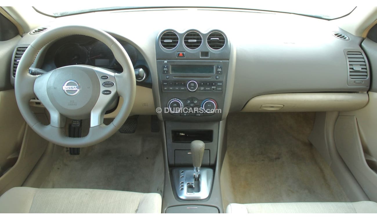 Nissan Altima Nissan Altima 2011 GCC, in excellent condition