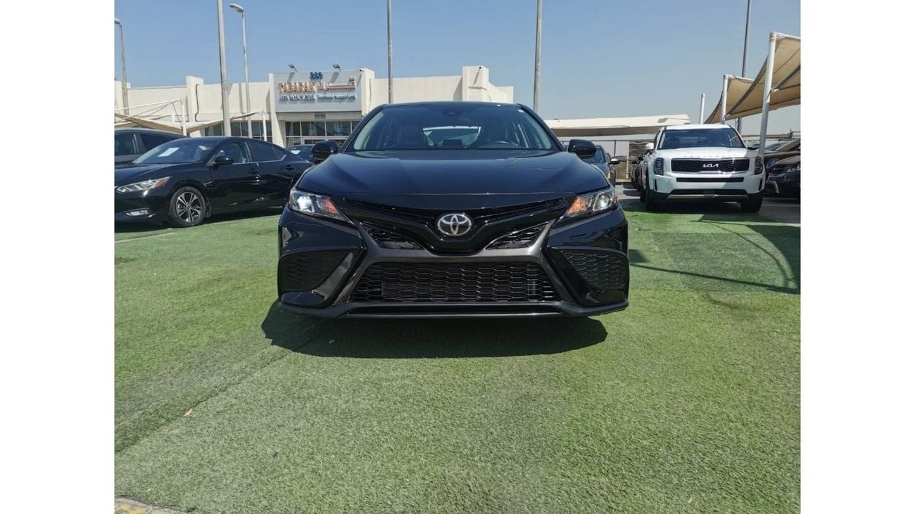 Toyota Camry 2021 Toyota Camry SE (XV70), 4dr sedan, 2.5L 4cyl Petrol, Automatic, Front Wheel Drive