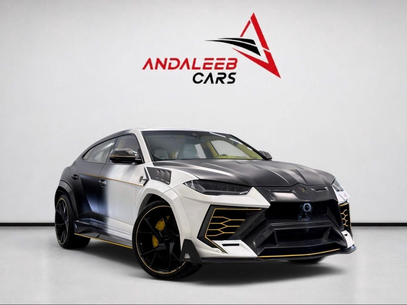 لامبورغيني اوروس STD AED 13,330 P.M | 0% DOWN PAYMENT | LAMBORGHINI URUS (VENATUS EVO S P900 KIT) | 4.0L TWIN-TURBO V