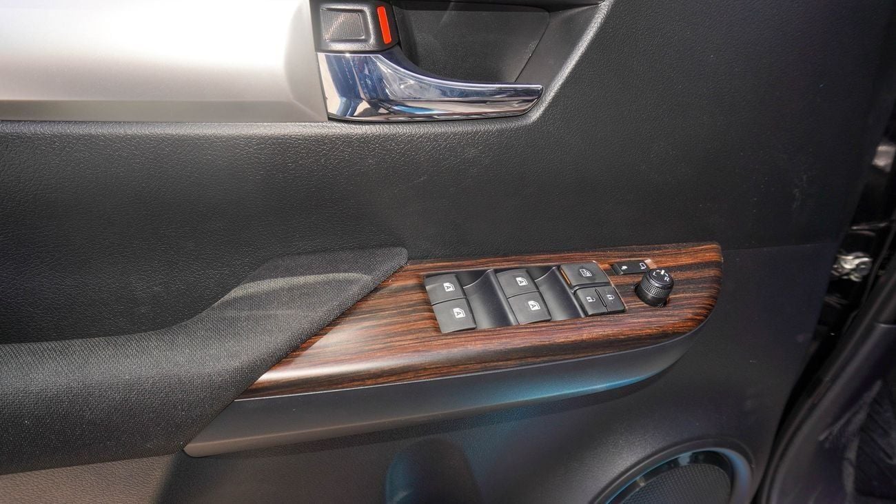 Toyota Hilux TOYOTA HILUX 2.7L M/T - FULL OPTION - 2025/2025