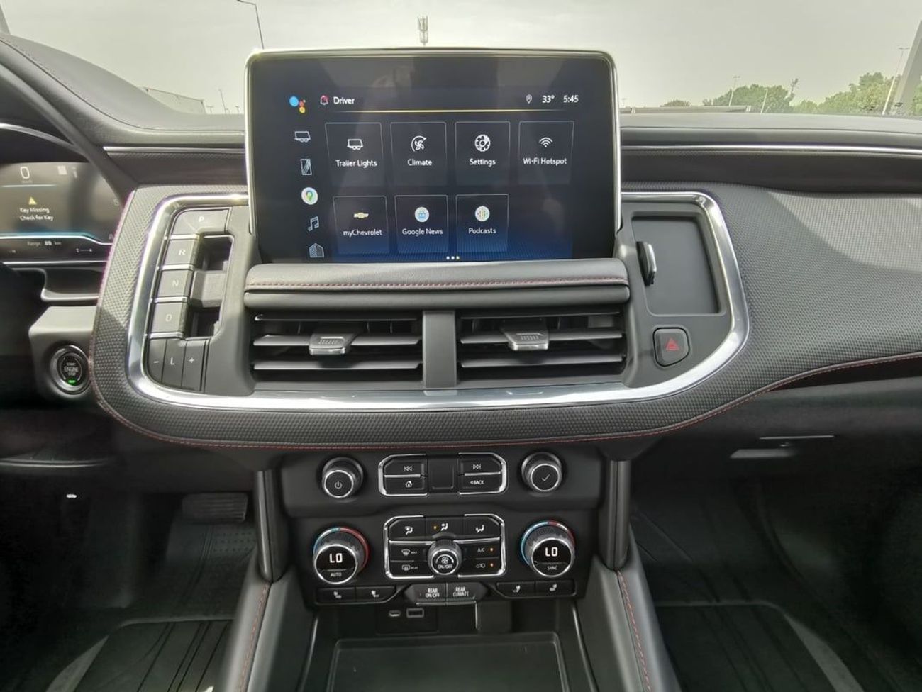 Chevrolet Suburban Chevrolet RST Suburban - 2022 - Black