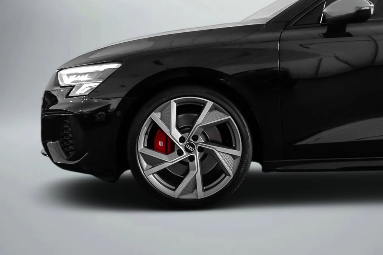 Audi S3 TFSI quattro 2.0L Hatchback