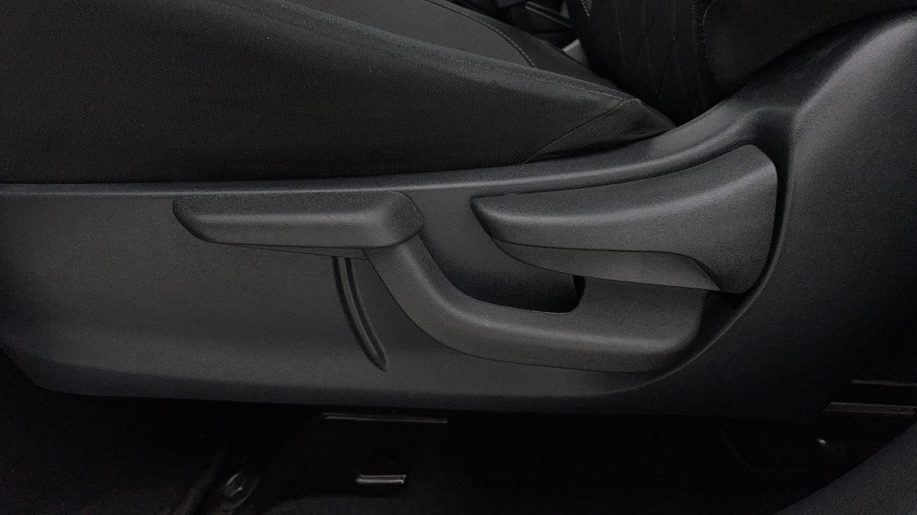 نيسان كيكس SV 1.6 | بدون دفعة مقدمة | اختبار قيادة مجاني للمنزل