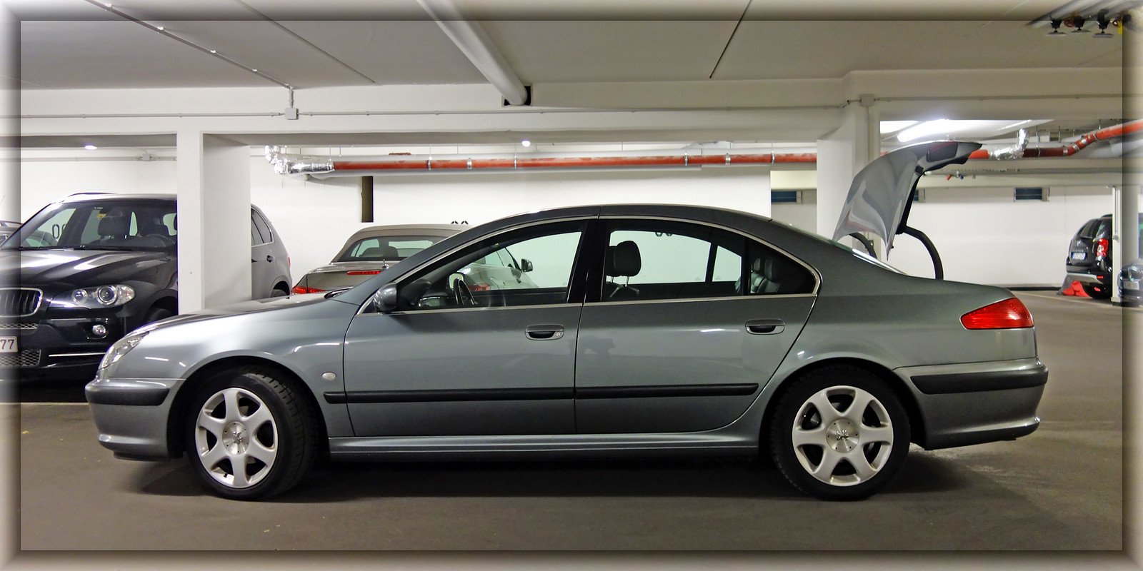 Peugeot 607 exterior - Side Profile