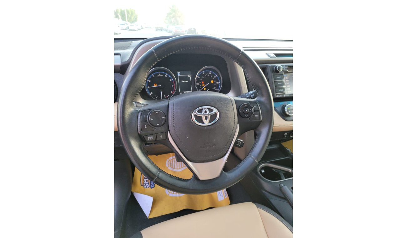 تويوتا راف ٤ TOYOTA RAV4 FULL OPTION