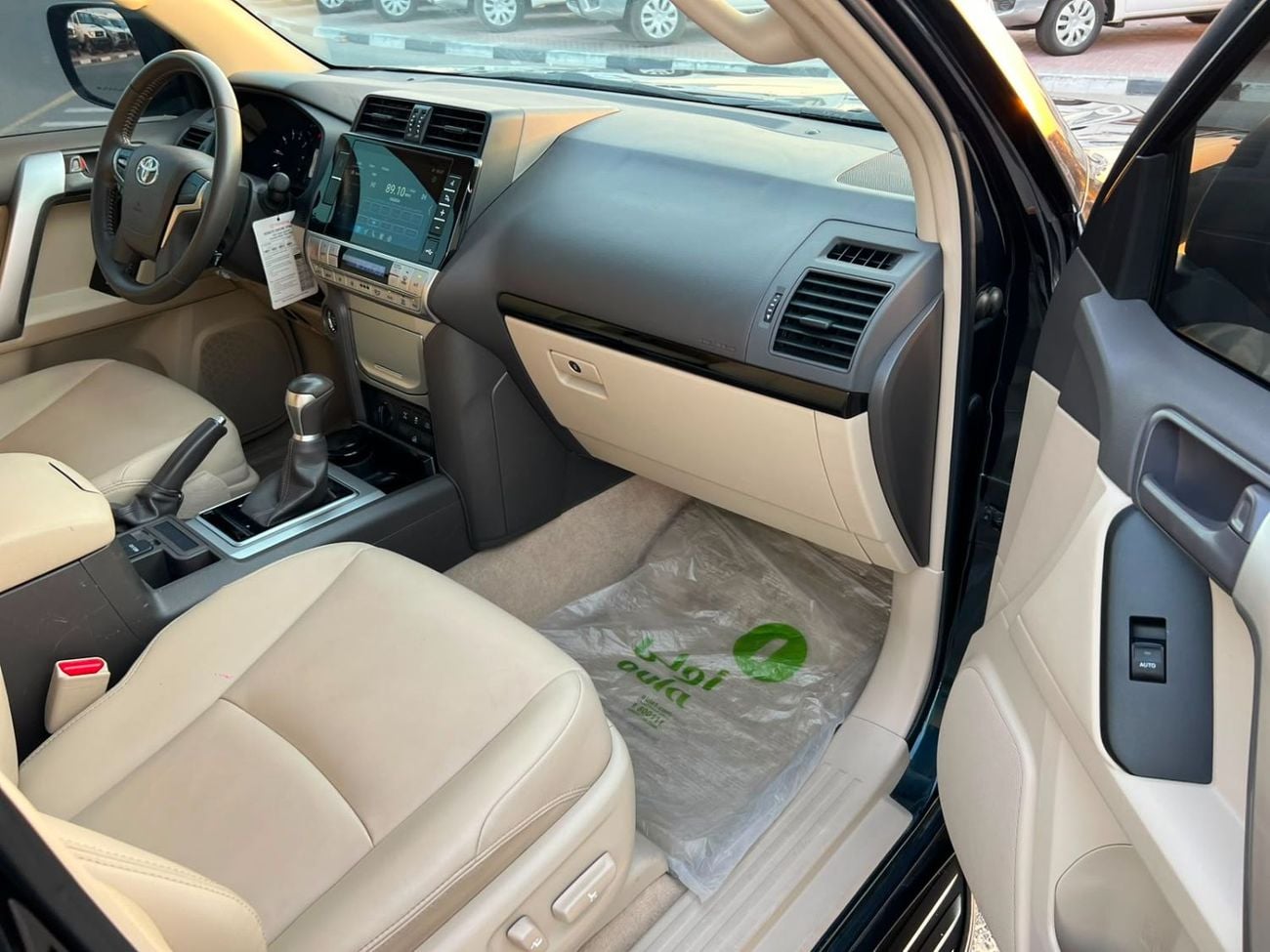 تويوتا برادو 2022 Toyota Prado TXL Full Option 4.0L V6 - AWD 4x4 - Electric Seat - Rear CAM & Sensors - Cool Box