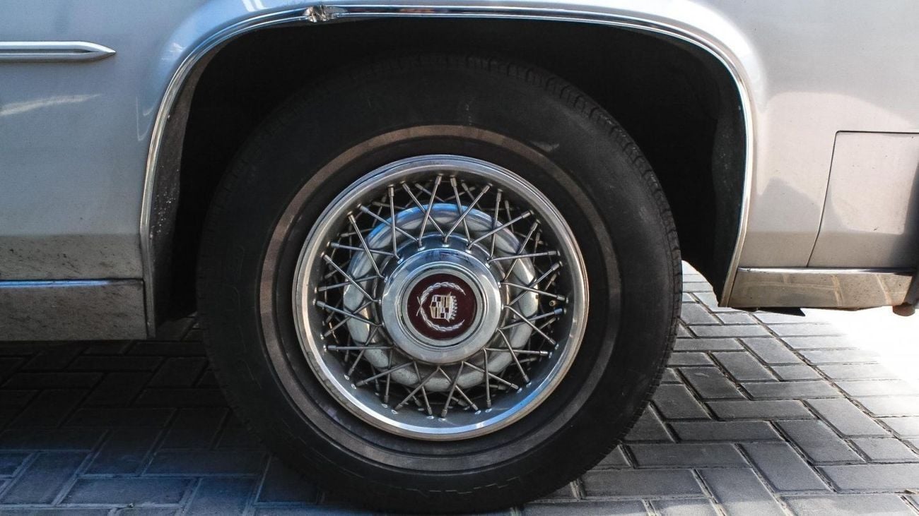 كاديلاك بروجهام 5.0 L