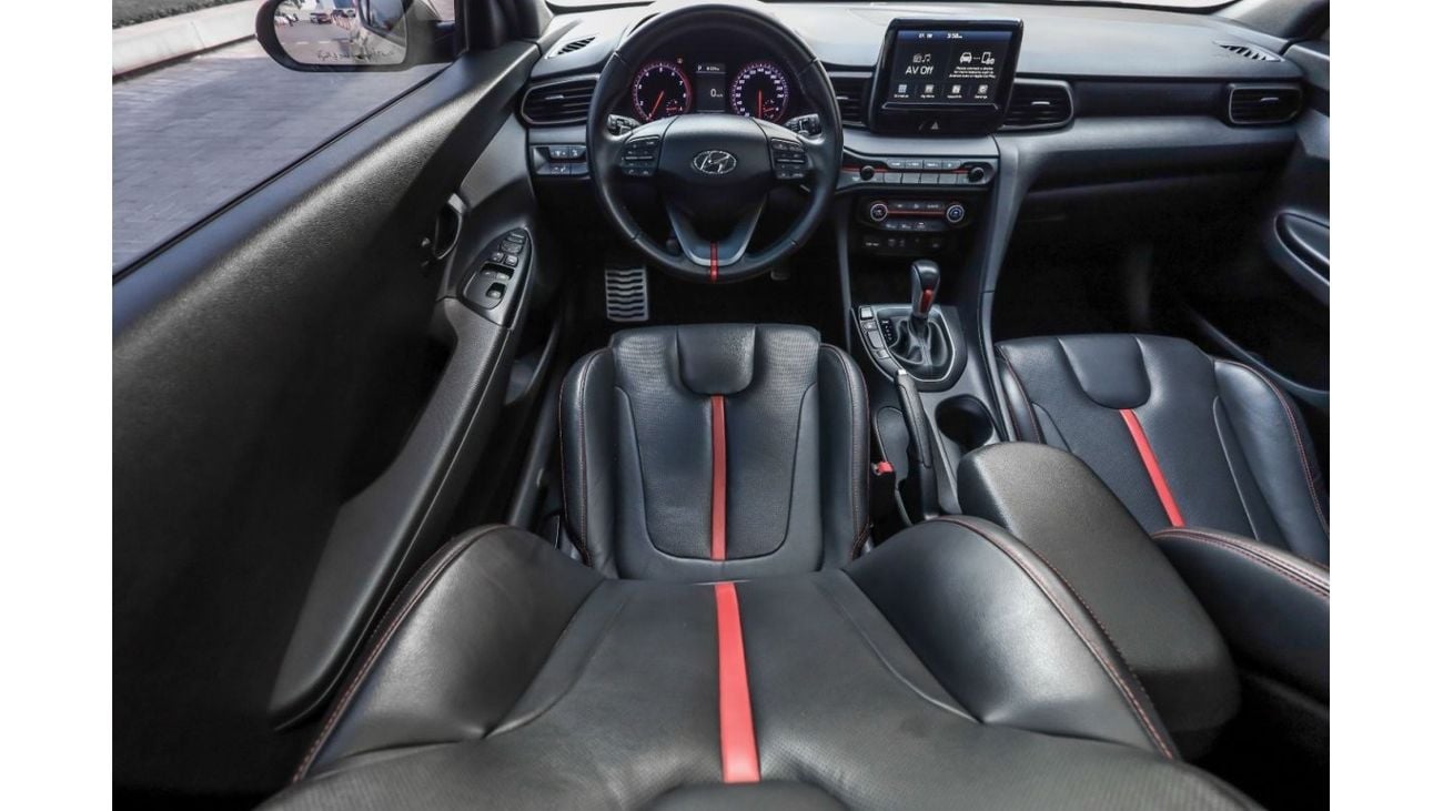 Hyundai Veloster Turbo