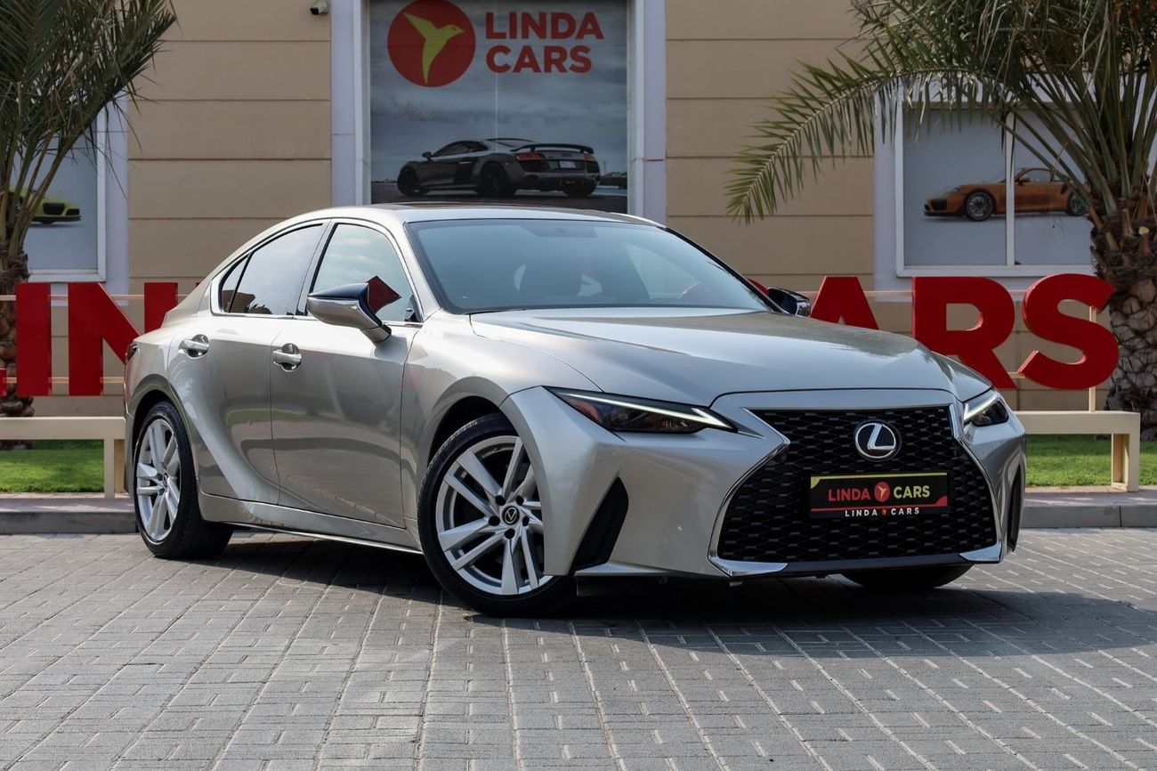 Lexus IS300 Premier Lexus IS300 2021 GCC under Warranty with Flexible Down-Payment/ Flood Free.