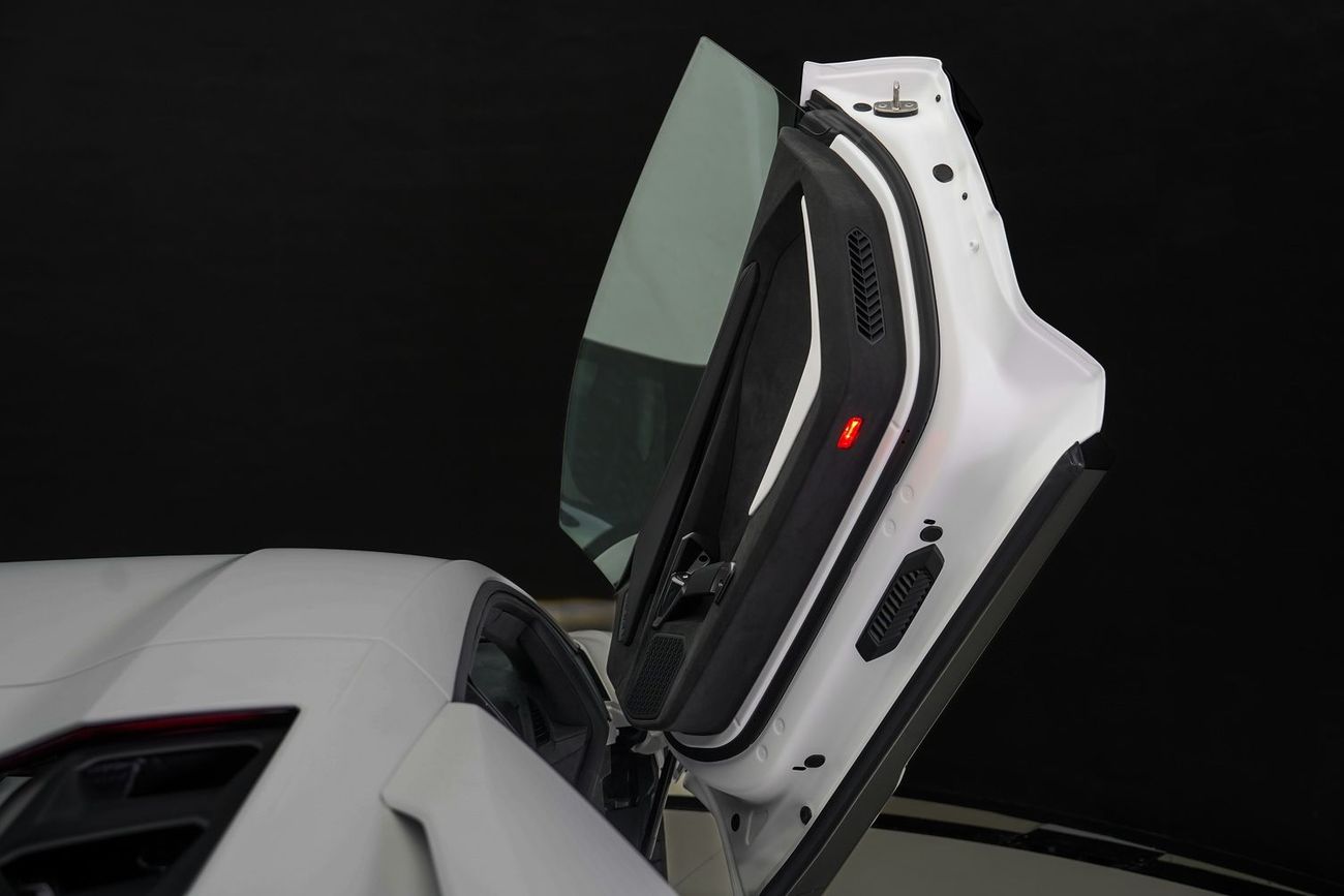 Lamborghini Revuelto 6.5L V12 Hybrid