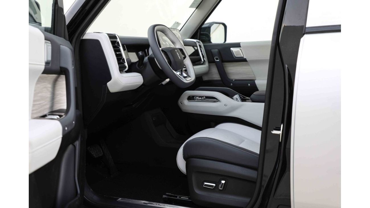 Chery iCar 03 2024 ICAR EQ3 V2 Long Range - Silver inside White | Export Only