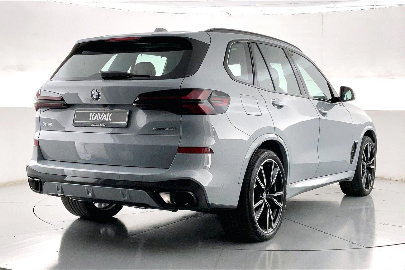 Nissan Sunny SV | 1 year free warranty | 0 Down Payment