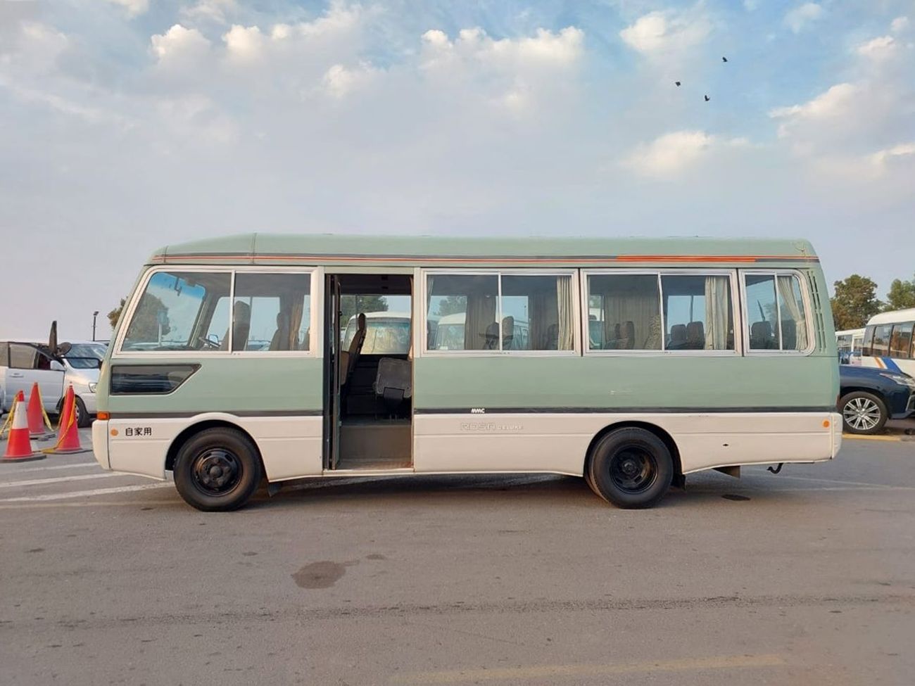 Mitsubishi Rosa MITSUBISHI ROSA BUS RHD DIESEL  MANUAL 29SEATER(PM10795)