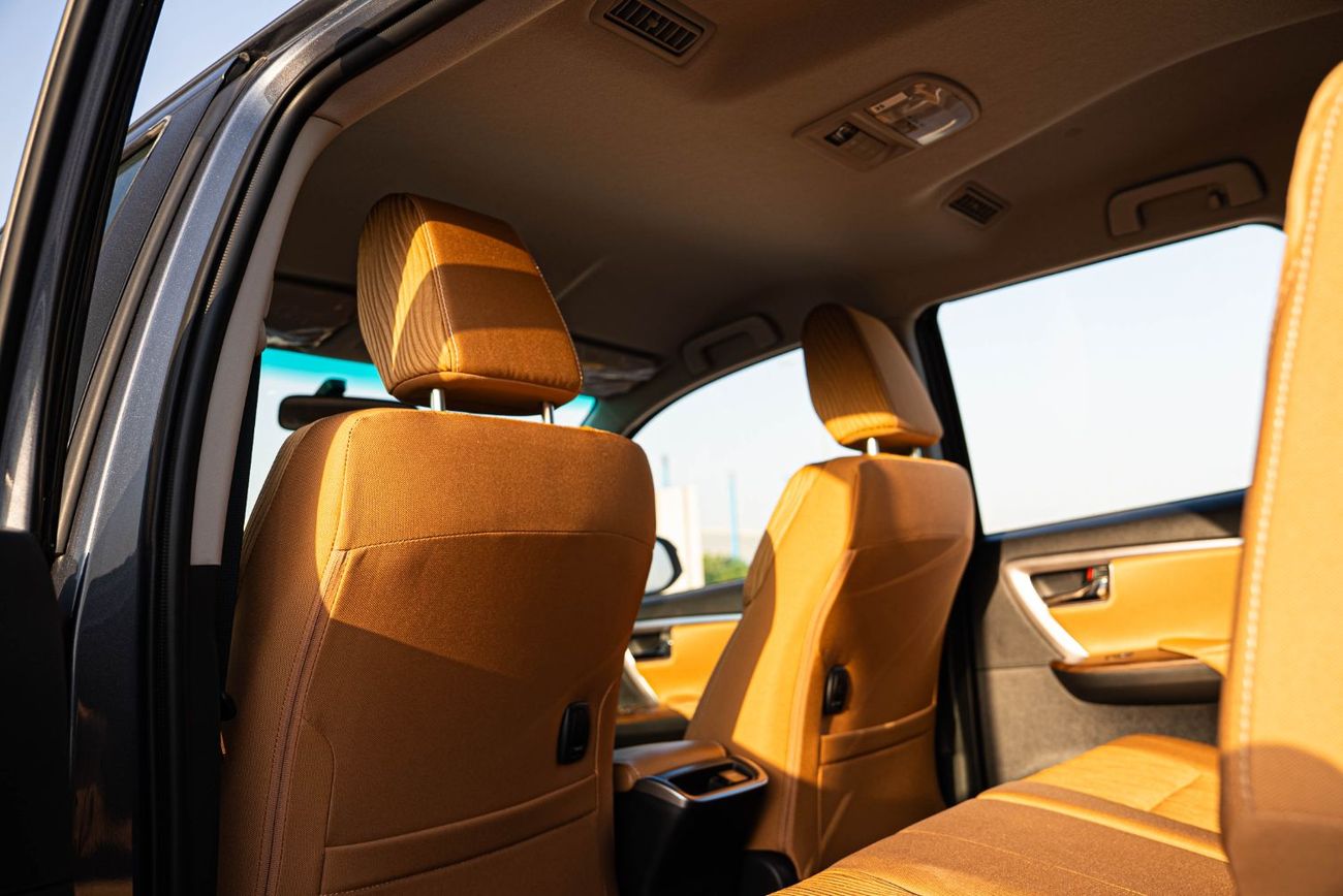 تويوتا فورتونر 2024 Toyota Fortuner HI 2.7 - Grey Mettalic Inside Quartz | Export Only