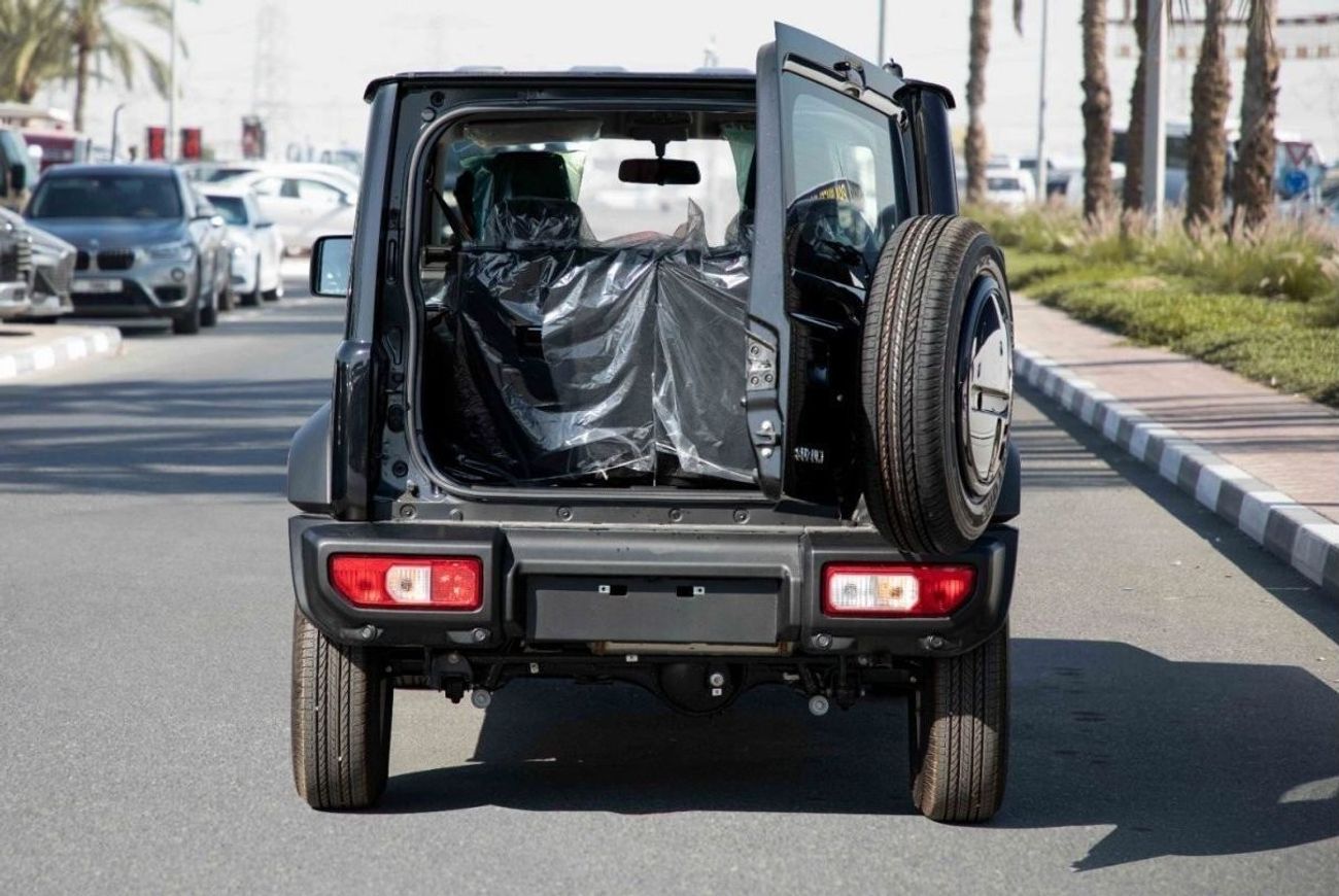 سوزوكي جيمني 2024 سوزوكي جيمني 1.5 GLX - لؤلؤة سوداء مزرقة من الداخل أسود