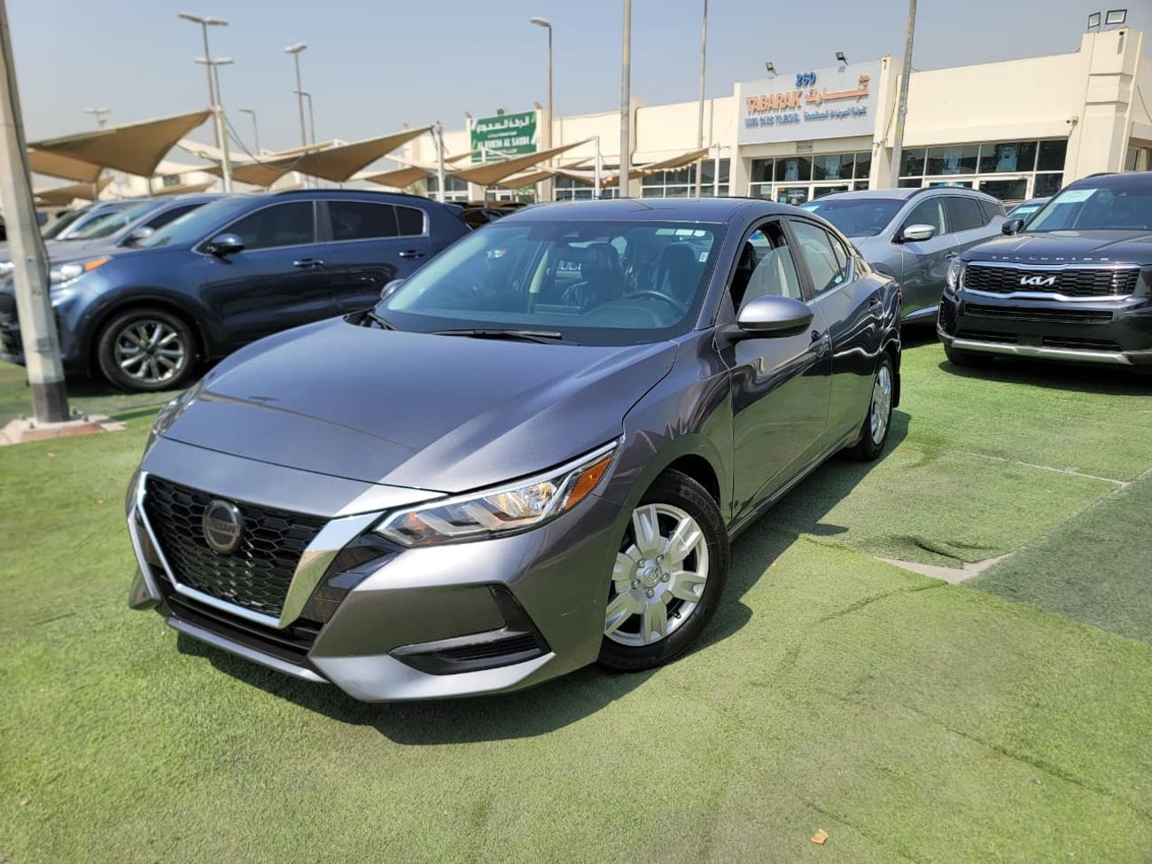 نيسان سنترا SV 1.8L