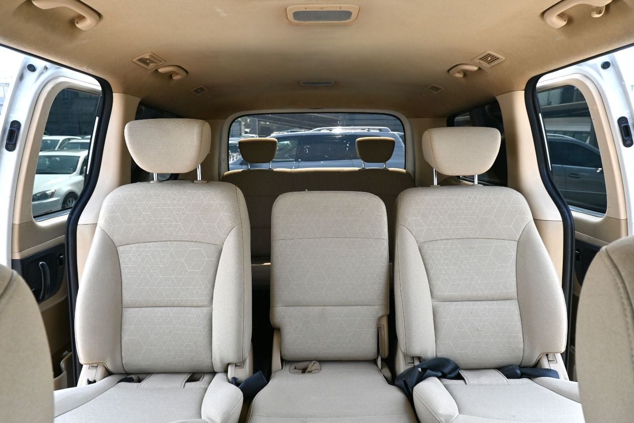 Hyundai H-1 GL