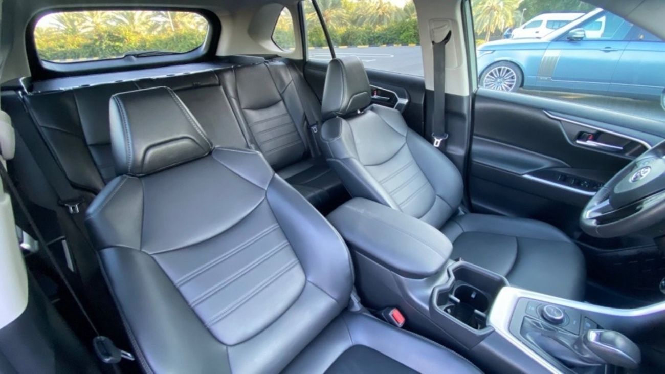 تويوتا راف ٤ XLE Hybrid, Premium, 2.5L, V4