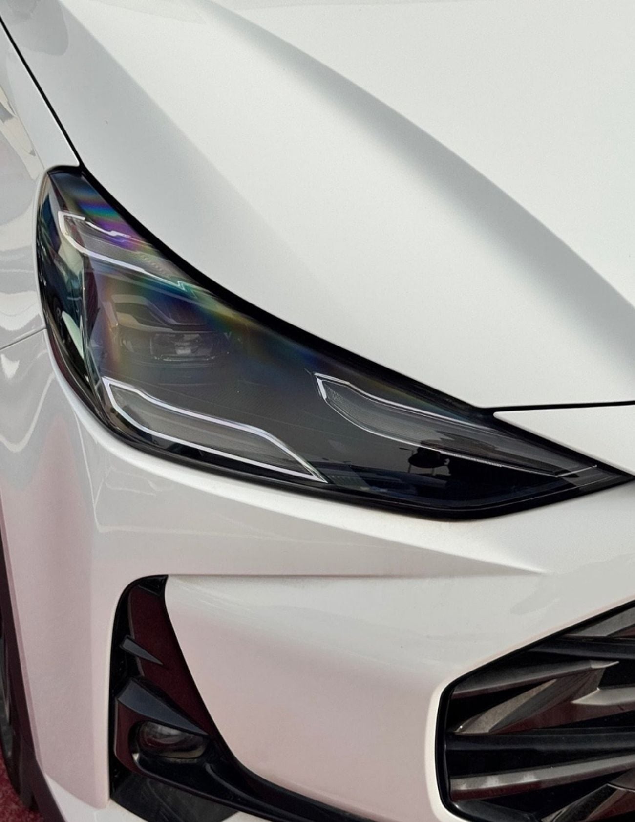 MG One LUX