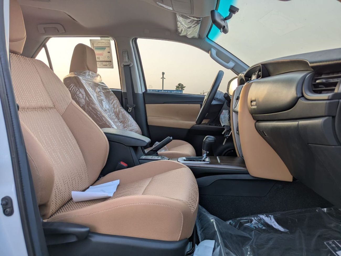 تويوتا فورتونر Toyota Fortuner 2023 LHD brand new