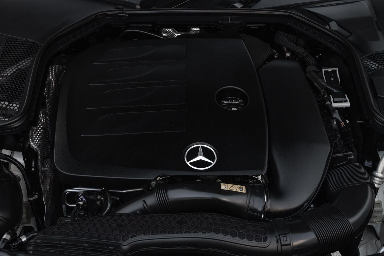 Mercedes-Benz C 200 C200 Coupe | 2,938 P.M | 0% Downpayment | Mercedes-Benz C-Class Coupe