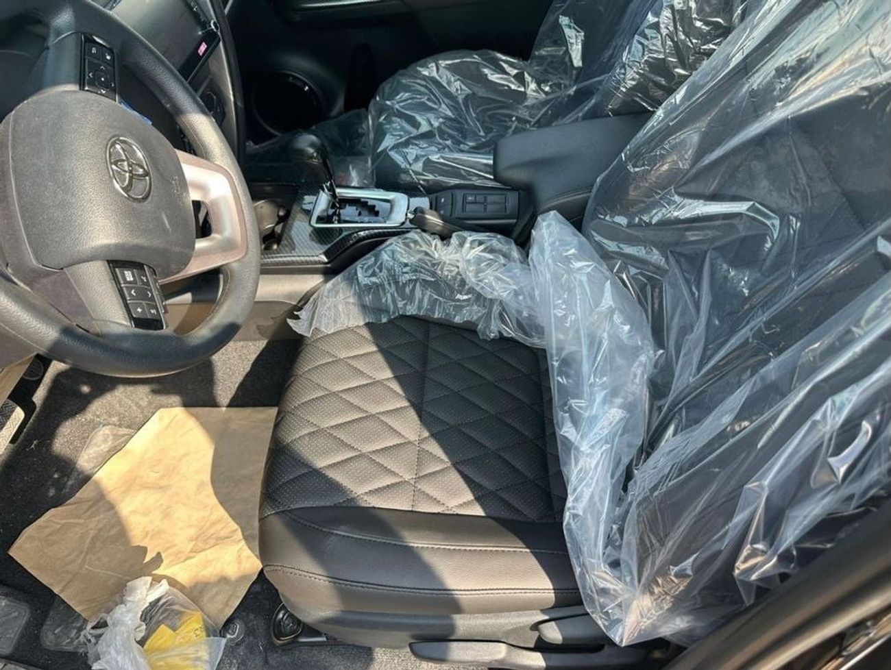 تويوتا فورتونر 2.7L VX 4WD Petrol