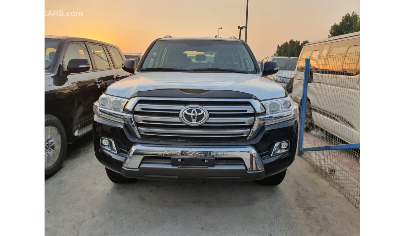 Toyota Land Cruiser 4.6L Petrol, DVD Camera, Sunroof (CODE # TLGXR21)