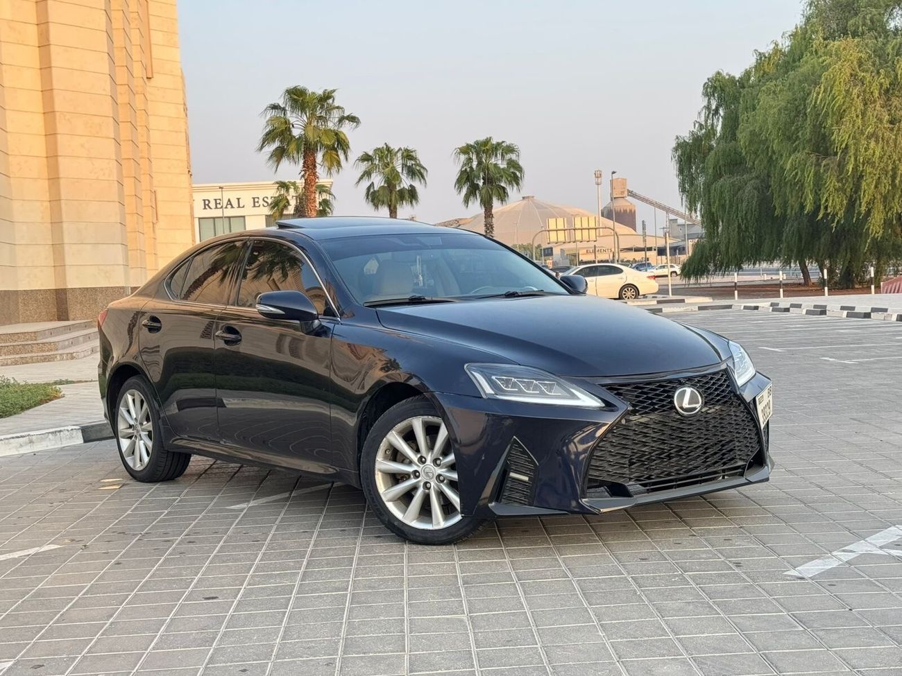 لكزس IS 250 Lexus is 250