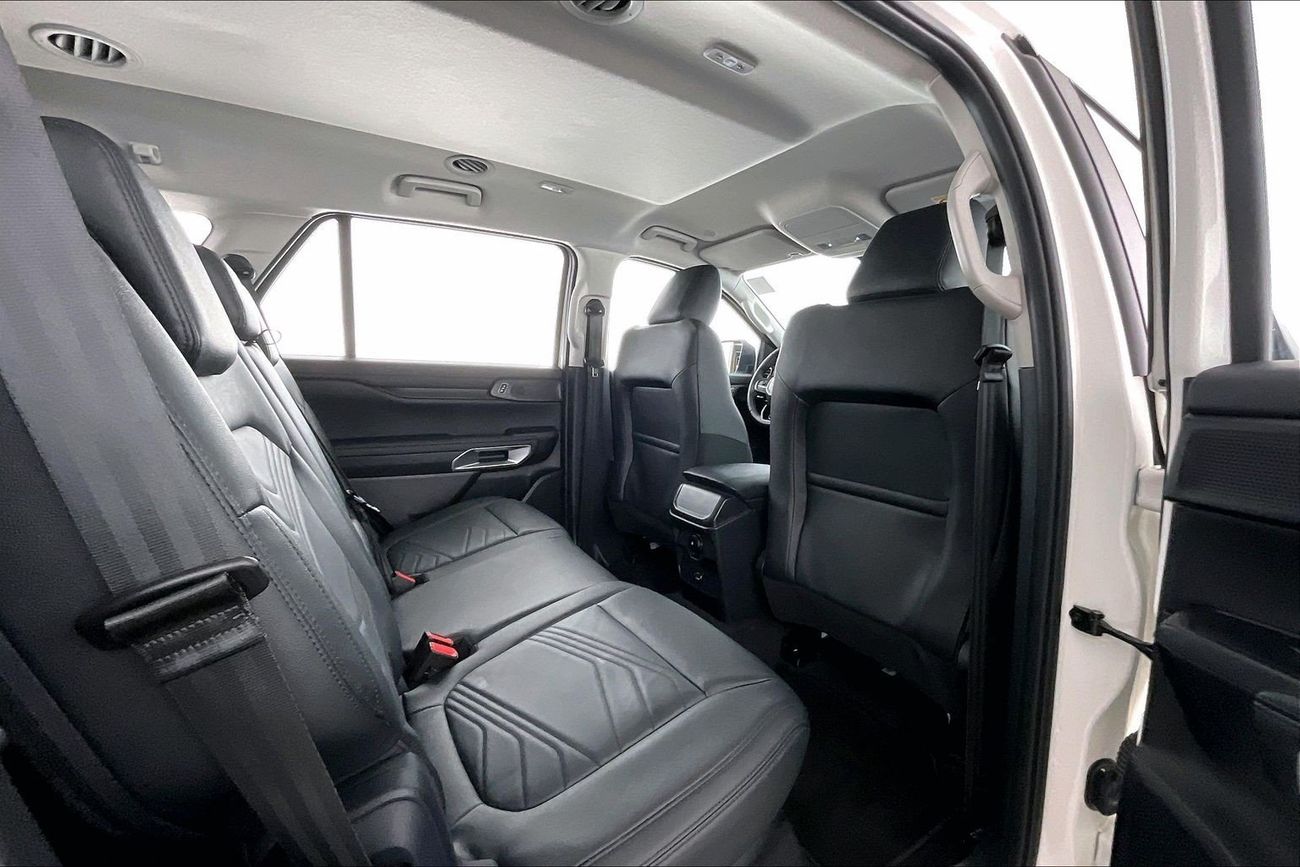 Ford Everest XLT | Guaranteed Warranty | 0 Down Payment