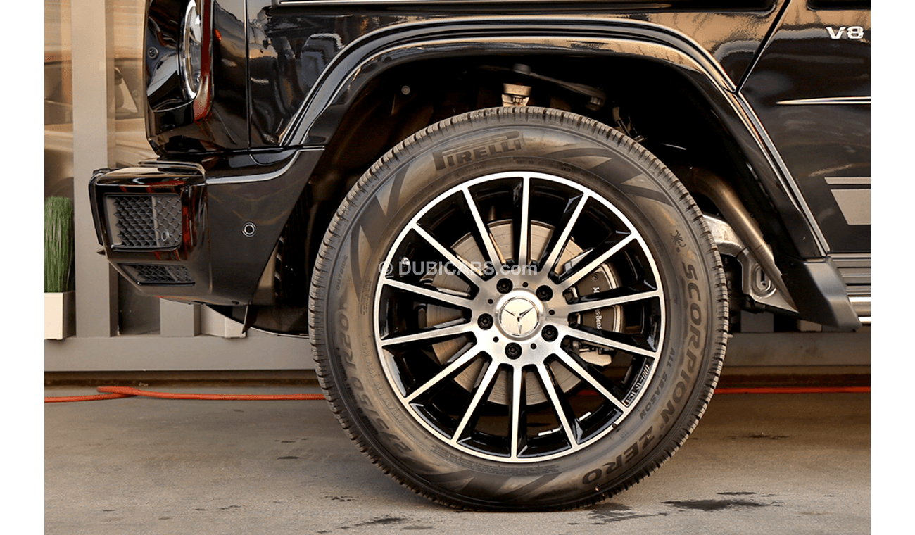 Mercedes-Benz G 500 2020 with (40 Years of G-Class Logo)