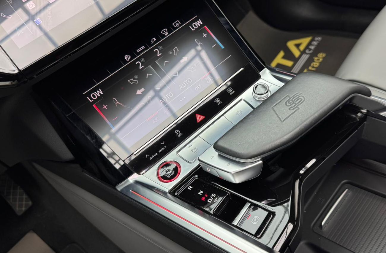 Audi etron 2023 Audi E-Tron S Sportback, 2026 Audi Warranty, 2028 Audi Service Pack, GCC