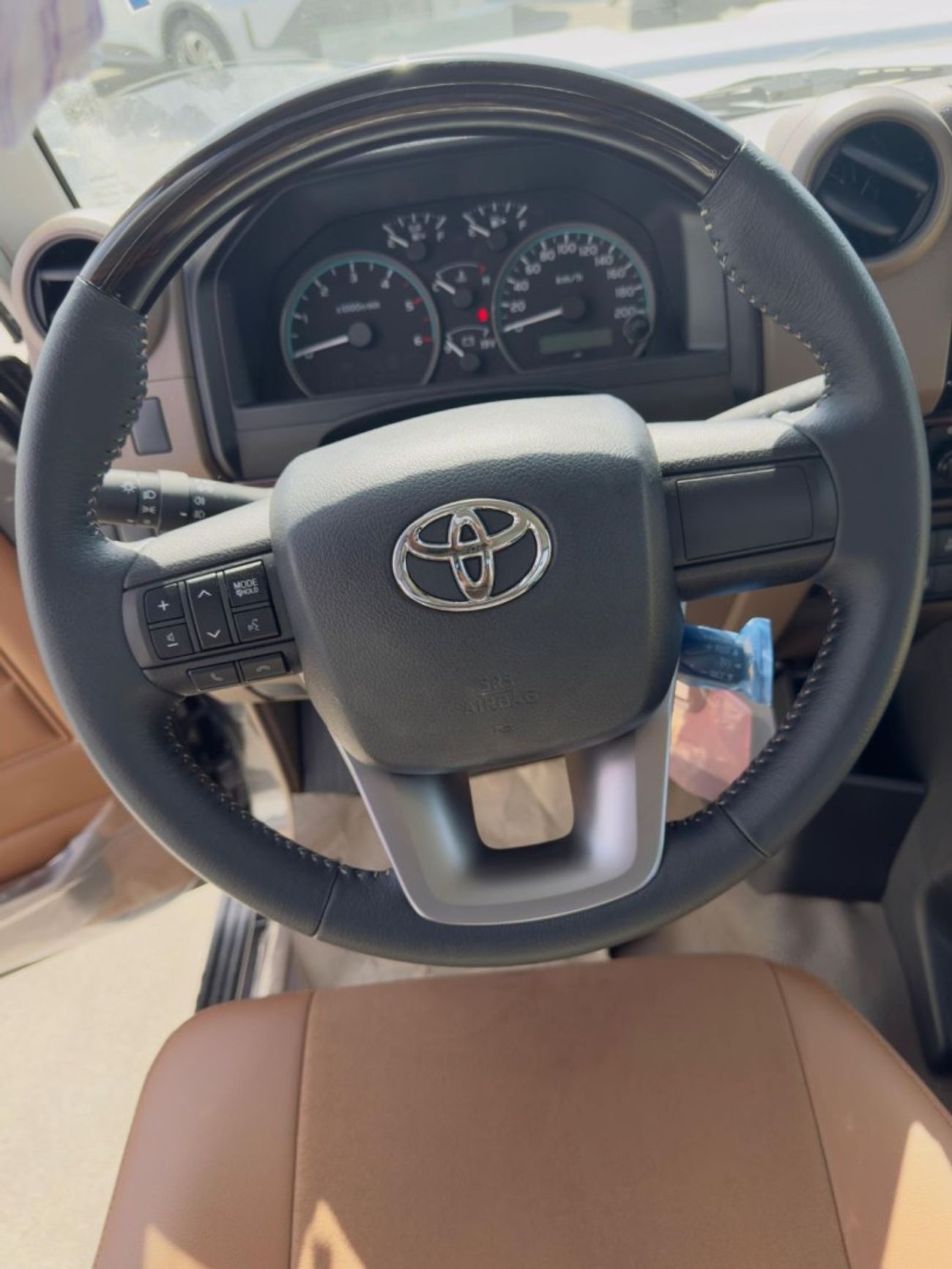 تويوتا لاند كروزر بيك آب 2024 Land Cruiser LC79 2.8L Diesel AT SC Full option