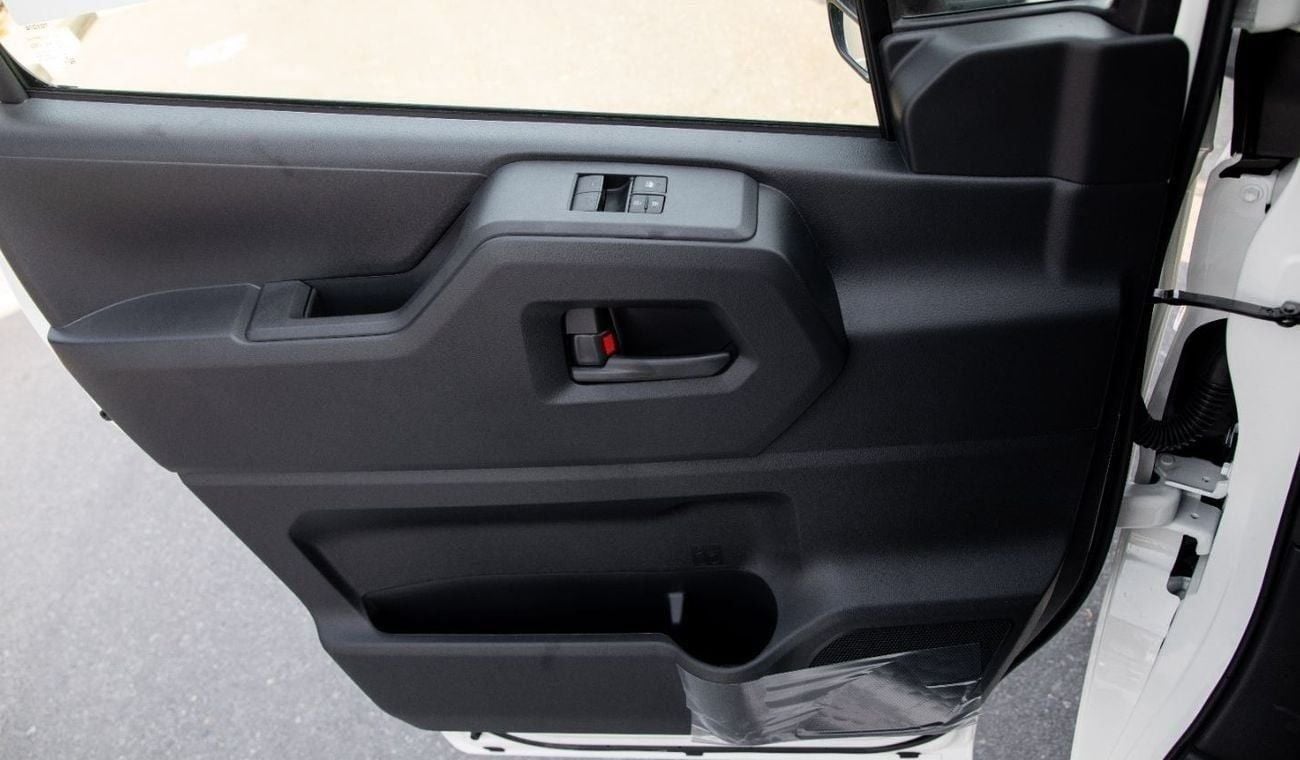 تويوتا هاياس HIGH ROOF 3S P 3.5L MT GLS RA | VAN | 2026 | 3 Years Warranty | For Local Registration +10%