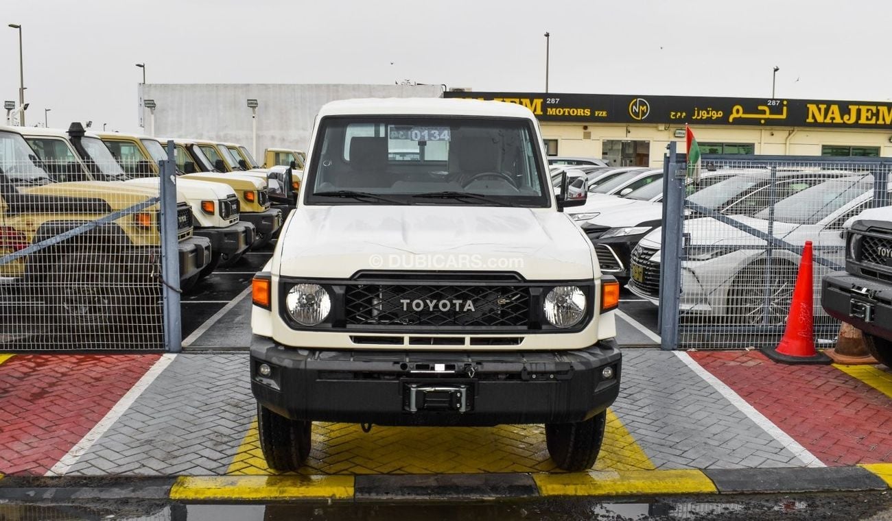 Toyota Land Cruiser Pick Up