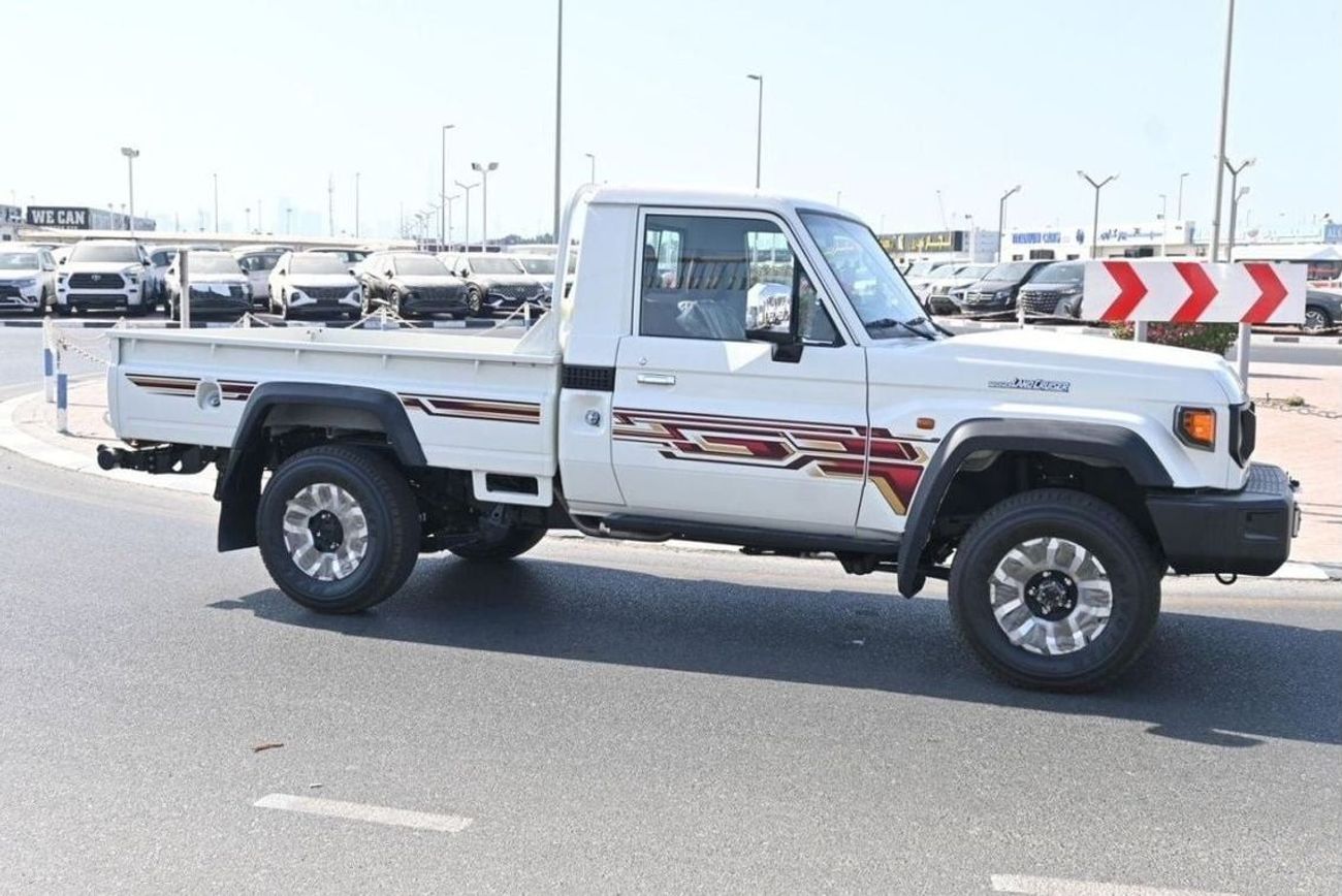 Toyota Land Cruiser Pick Up TOYOTA LAND CRUISER LC79 S/C MODEL 2024 GCC 4.0L