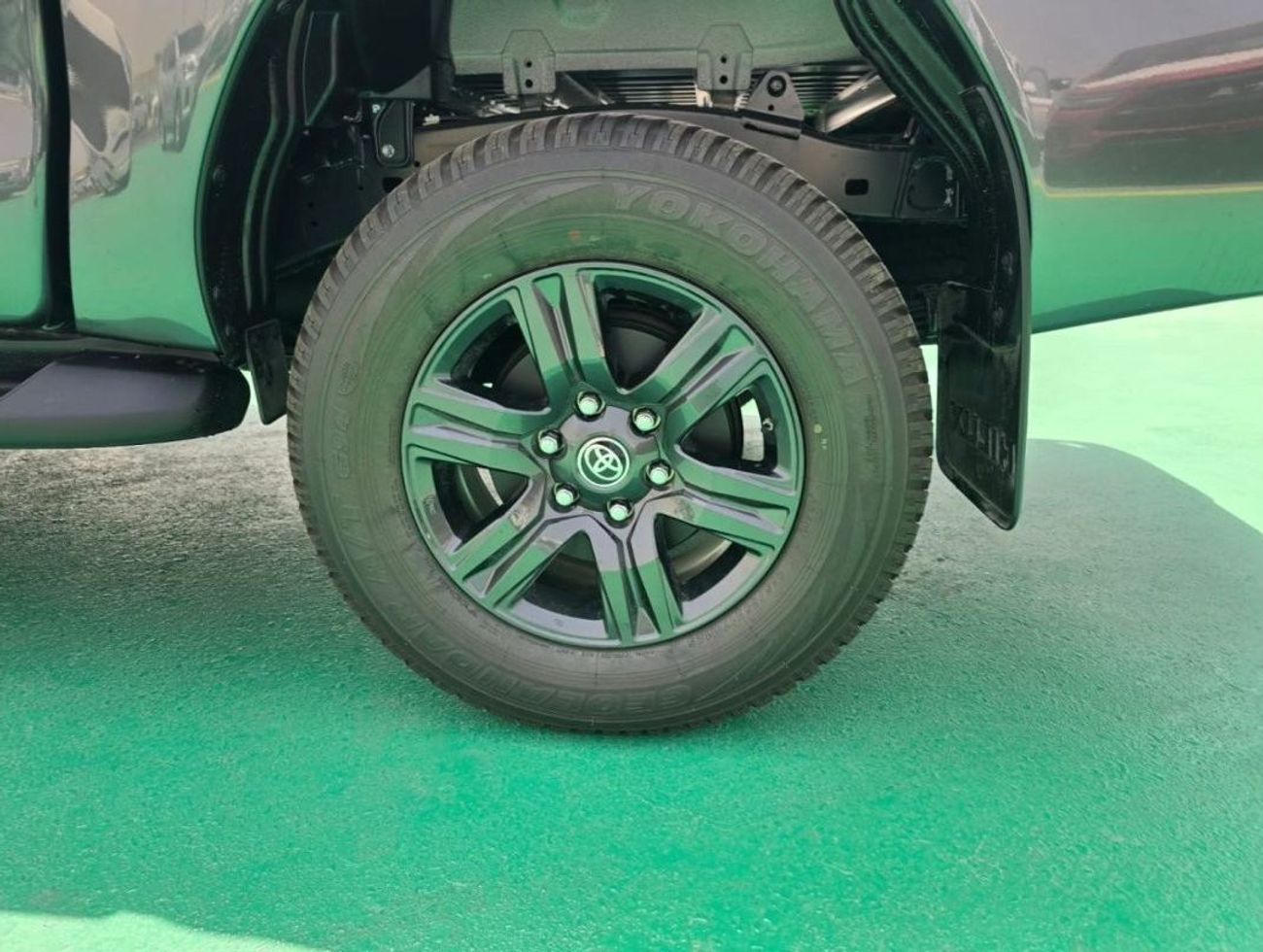 Toyota Hilux S GLX 2.4L 4WD A/T