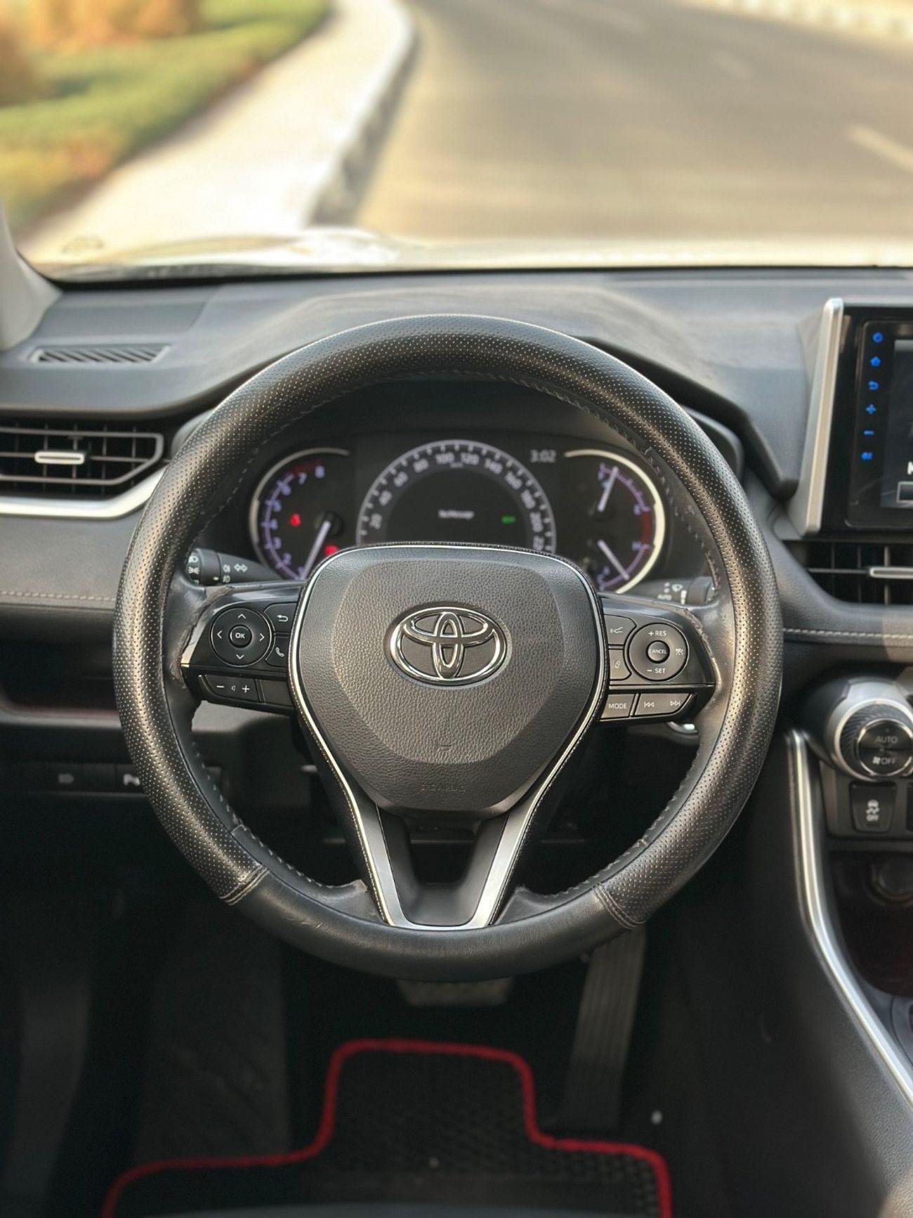 Toyota RAV4 Premium 360 camera, leather, push start