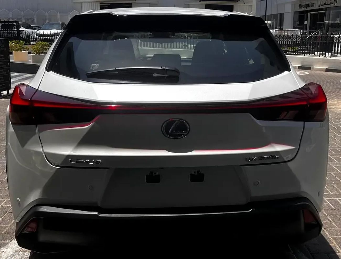 لكزس UX300h Prime Lexus UX 300e 2025 مواصفات خليجية