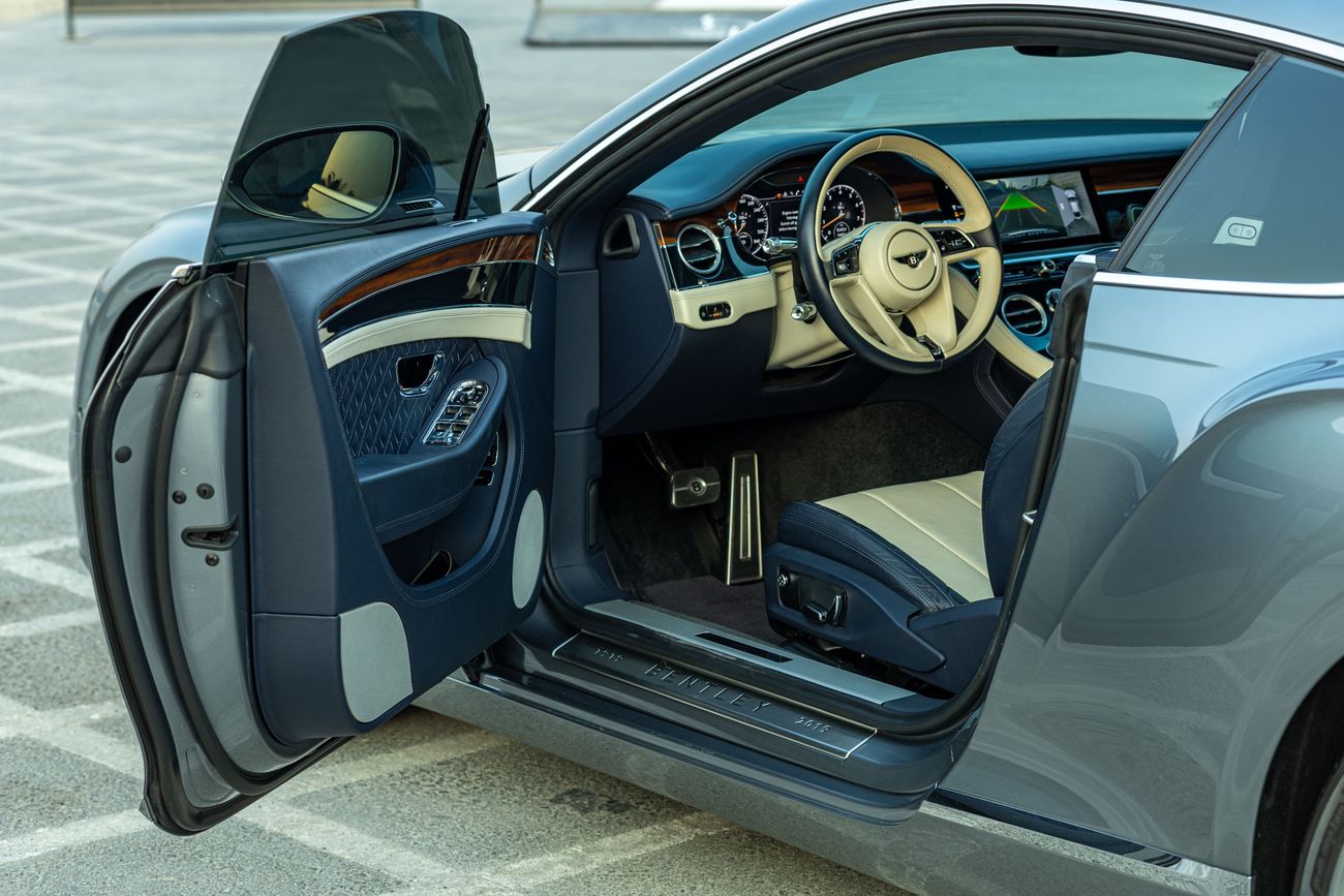 بنتلي كونتيننتال جي تي W12