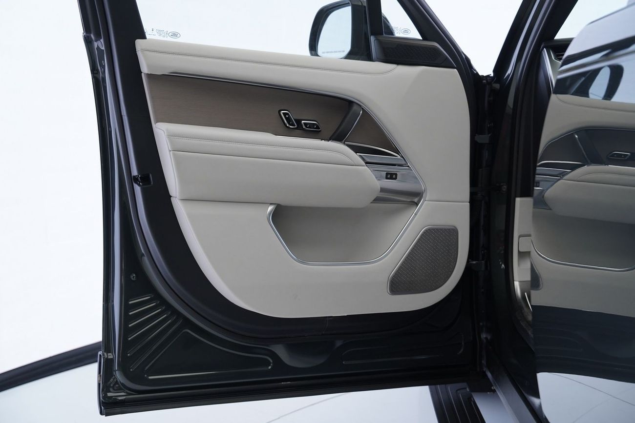 Land Rover Range Rover LWB Autobiography P530 4.4L