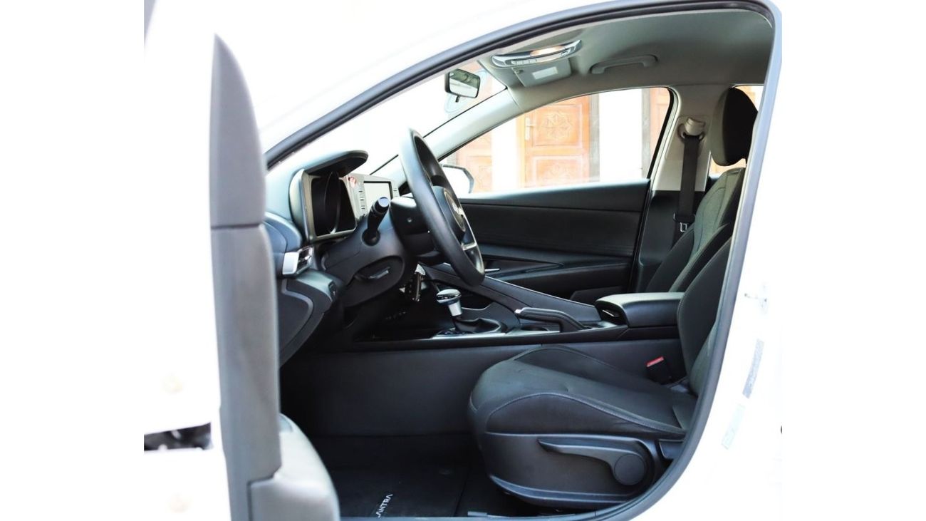 هيونداي إلانترا GL هيونداي ألنترا 2022 خليجي بحالة ممتازة صبغ وكالة بدون حوادث