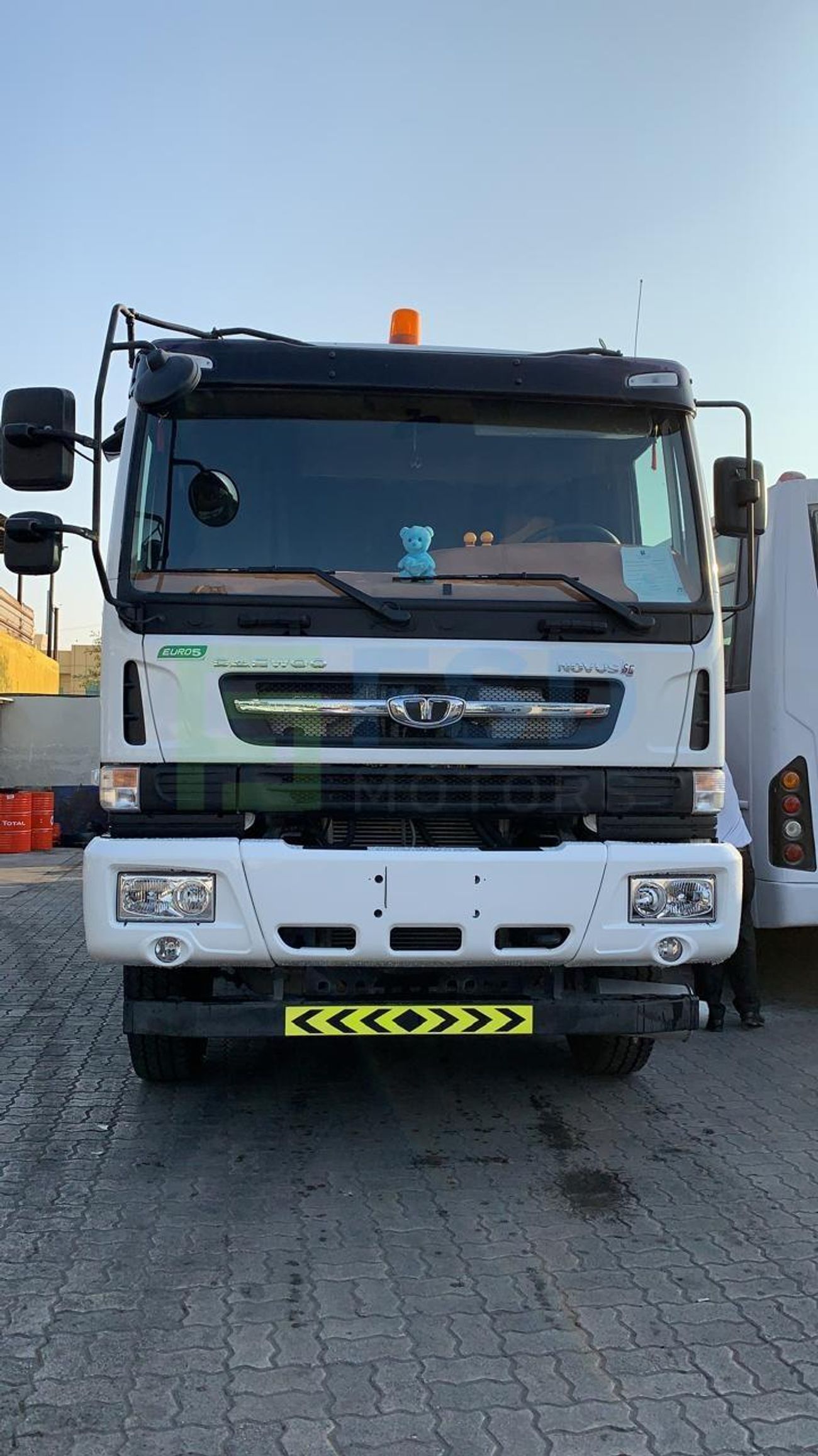 دايو نوفس Daewoo CL4TC Novus Euro V 6x4 Tractor (450PS,16S,HUB) MY-2025