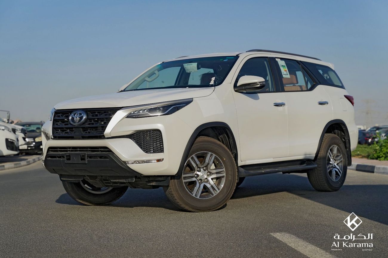 Toyota Fortuner 2.4L GX 4WD DIESEL Engine | 17' Alloy Wheels | 8" DISPLAY AUDIO | Rear Camera | GCC Specs