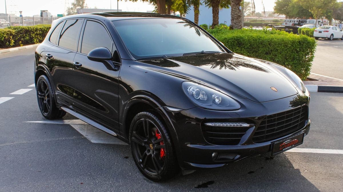 Porsche Cayenne GTS for sale AED 255,000. Black, 2014