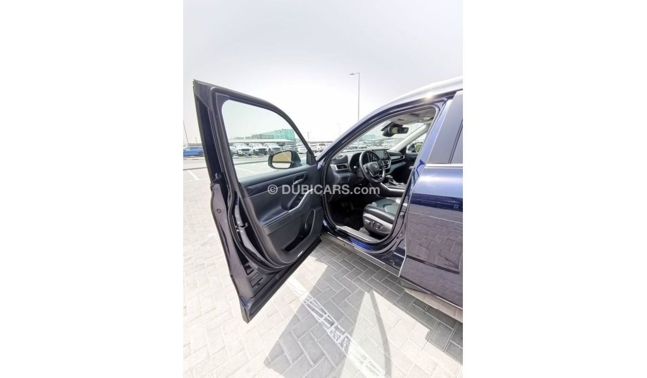 Toyota Highlander Toyota Highlander XLE - 2021 - Blue