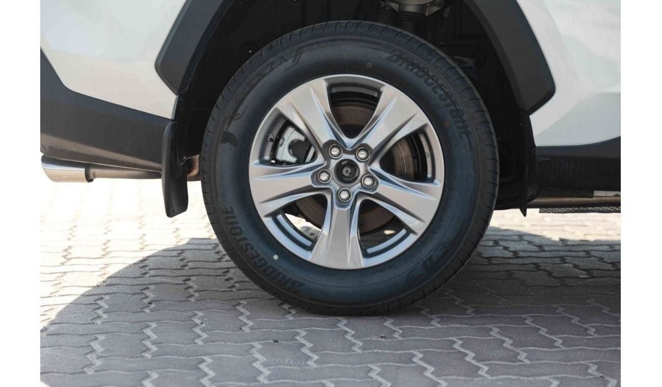 تويوتا راف ٤ 2024 تويوتا راف فور 2.5 هايبرد MID - أبيض بلاتيني لؤلؤي من الداخل أسود | للتصدير فقط